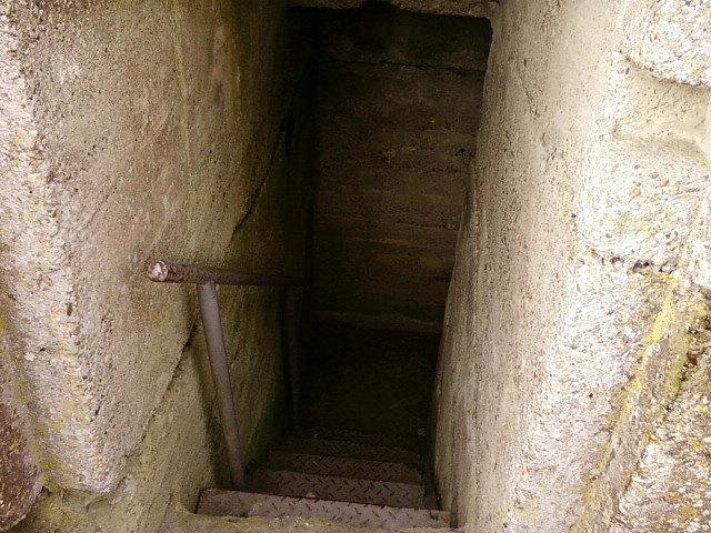 Wejście do schronu