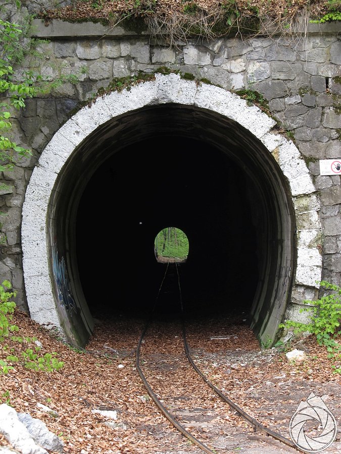 Tunel wąskotorówki nad Miskolcem