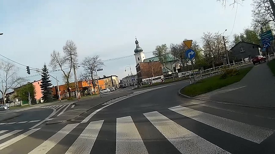 Na szczęście piesi powstrzymali samochody w centrum Kochłowic... dzięki temu mam wolny przejazd