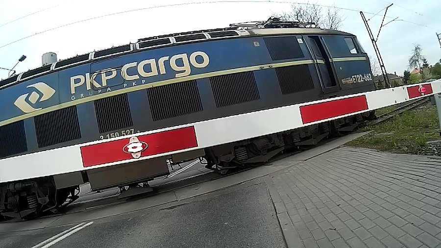 Pociąg na Sośnicy, kilka minut z głowy, bo maszynista odbierał jeszcze jakieś papiery sprawdzał lokomotywę