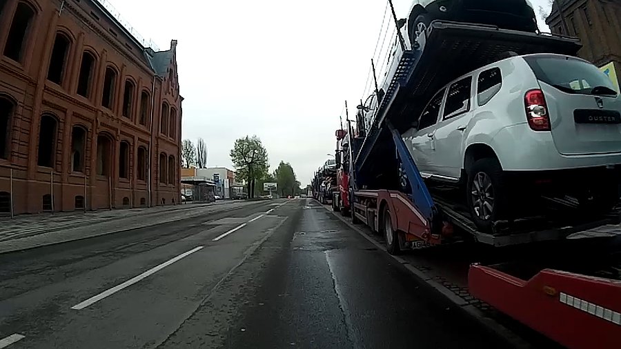 Dostawa samochodów ;)