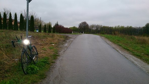 Lokalna droga w Głusku