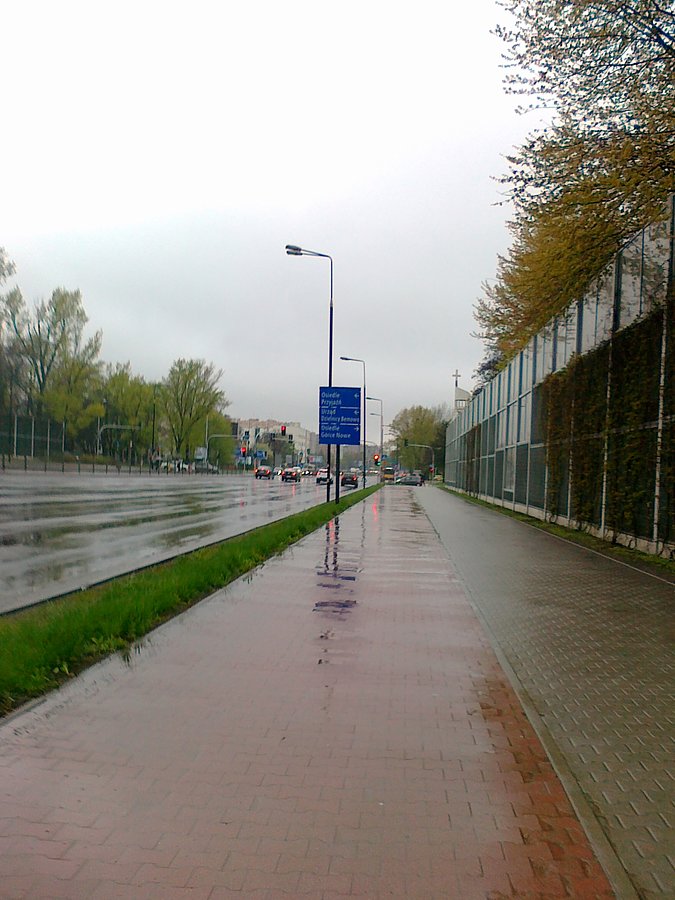 Ciągle pada