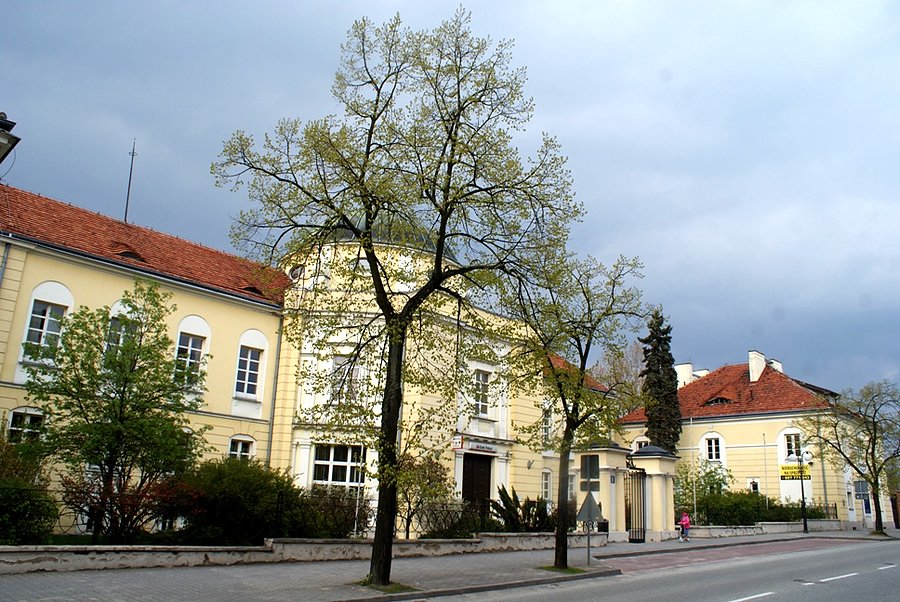 Gmach Banku przy ul. Mościckiego w Tomaszowie Maz