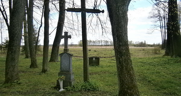 Horodek. Krzyże