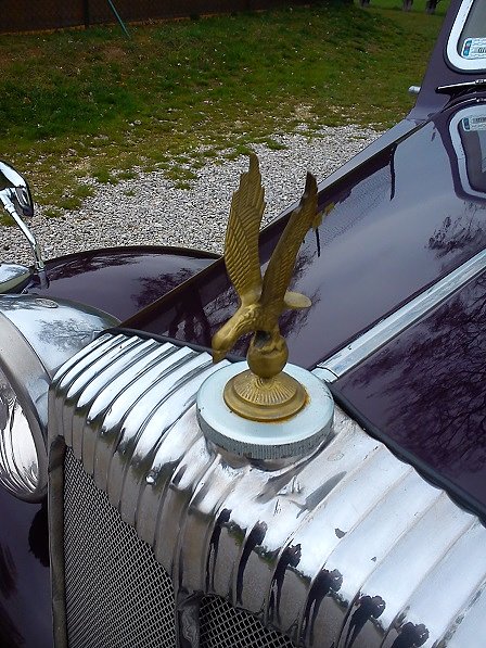 Statuetka producenta niczym galion na żaglowcu