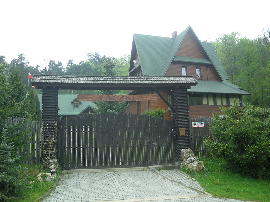 Łączki - dawna leśniczówka