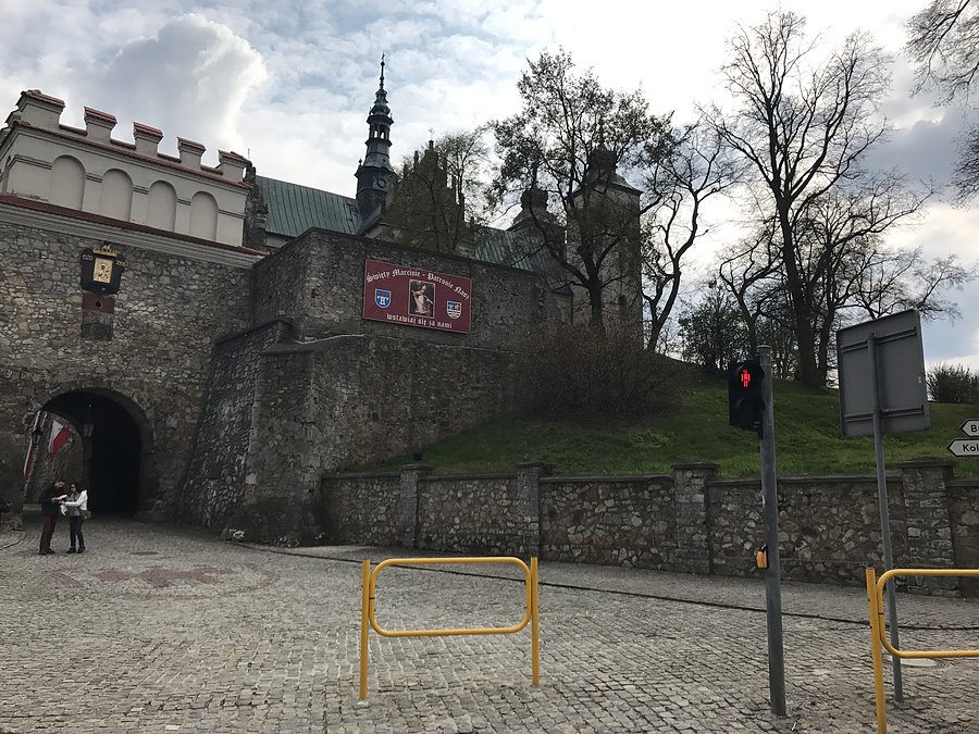 Brama miejska w Opatowie