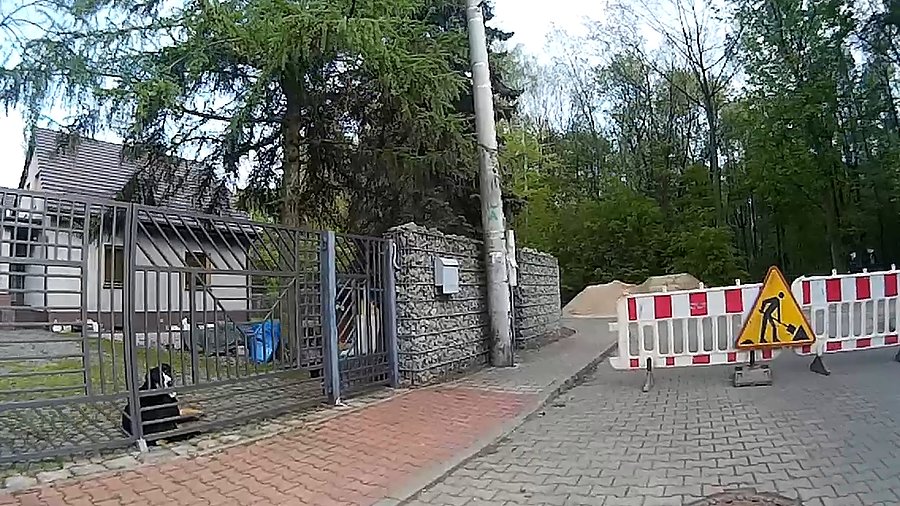 Od kilku dni tutaj kopią... jakaś awaria?