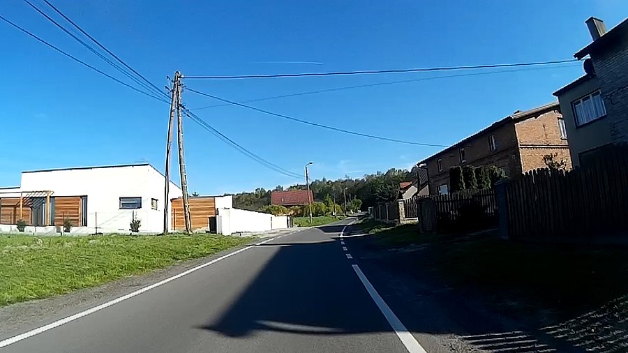 Boczna droga w Ornontowicach