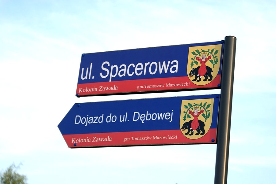 Może doczekamy się kiedyś takiego oznakowania ulic w Tomaszowie?