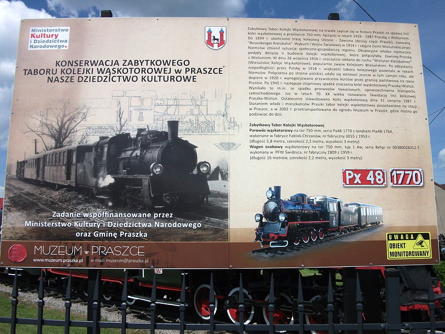 Zabytkowy tabor wąskotorowy w Praszce