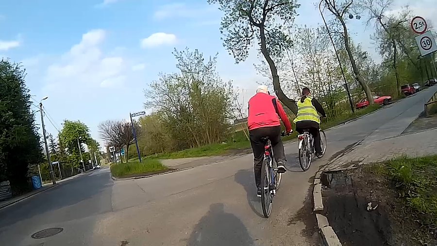 Rowerzystów pełno na drogach
