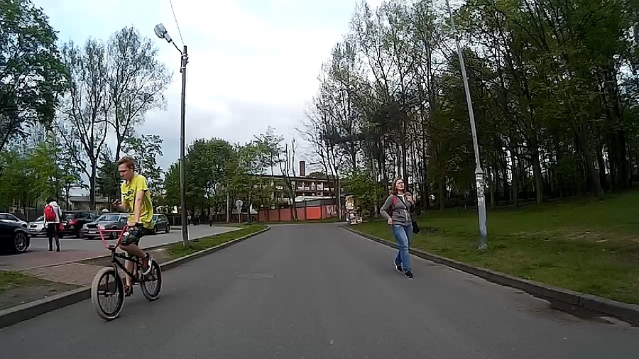 Coś czego nienawidzę... pisanie smsów jadąc na rowerze