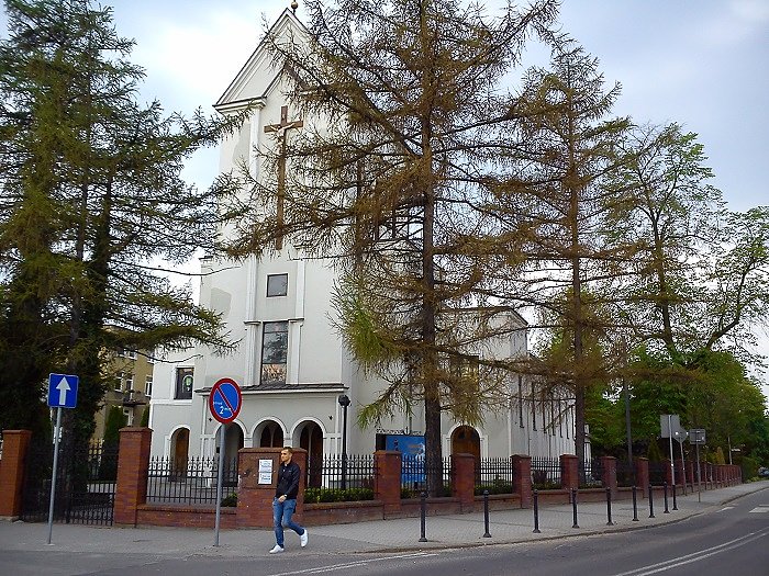 I rzeczony kościół pw. św. Floriana w Brwinowie
