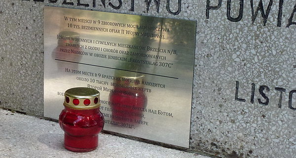 Gdzie spoczywa 10 tysięcy ofiar niemieckiego obozu Frontstalag 307