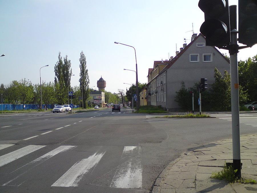 Oleska w kierunku centrum, ja pojechałem w prawo na Chabry