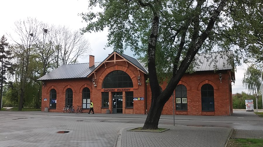 Dworzec kolejowy Pabianice