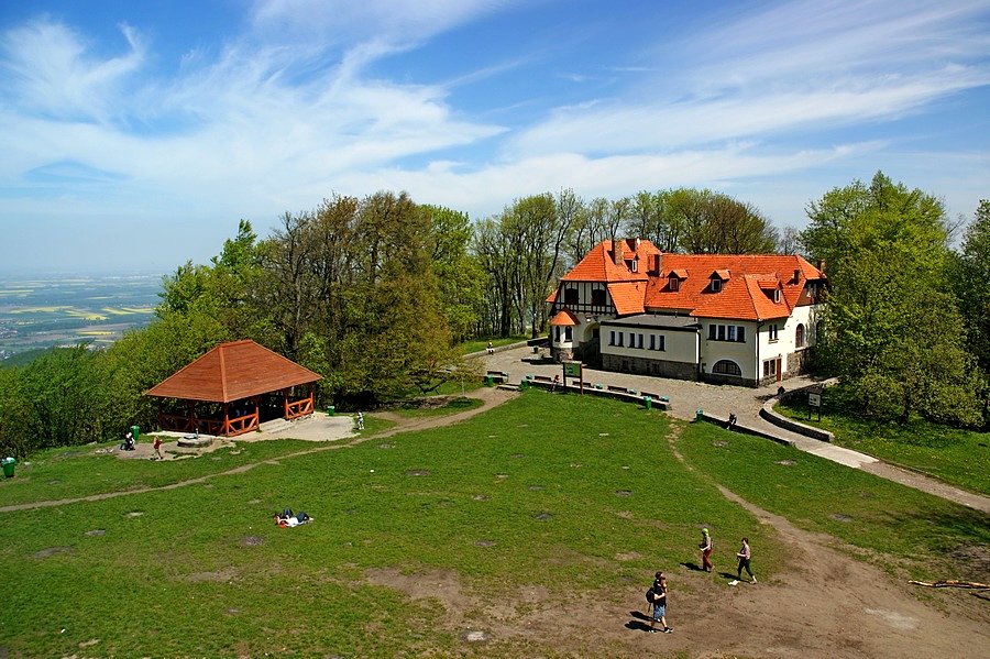 Dom Turysty PTTK na Ślęży