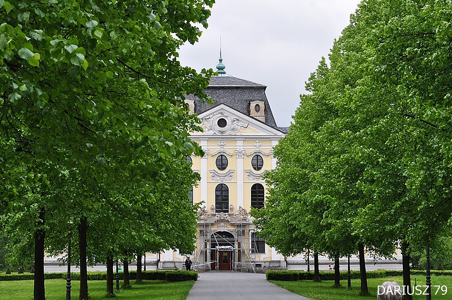 Pałac w Kravaře (Zámek Kravaře)