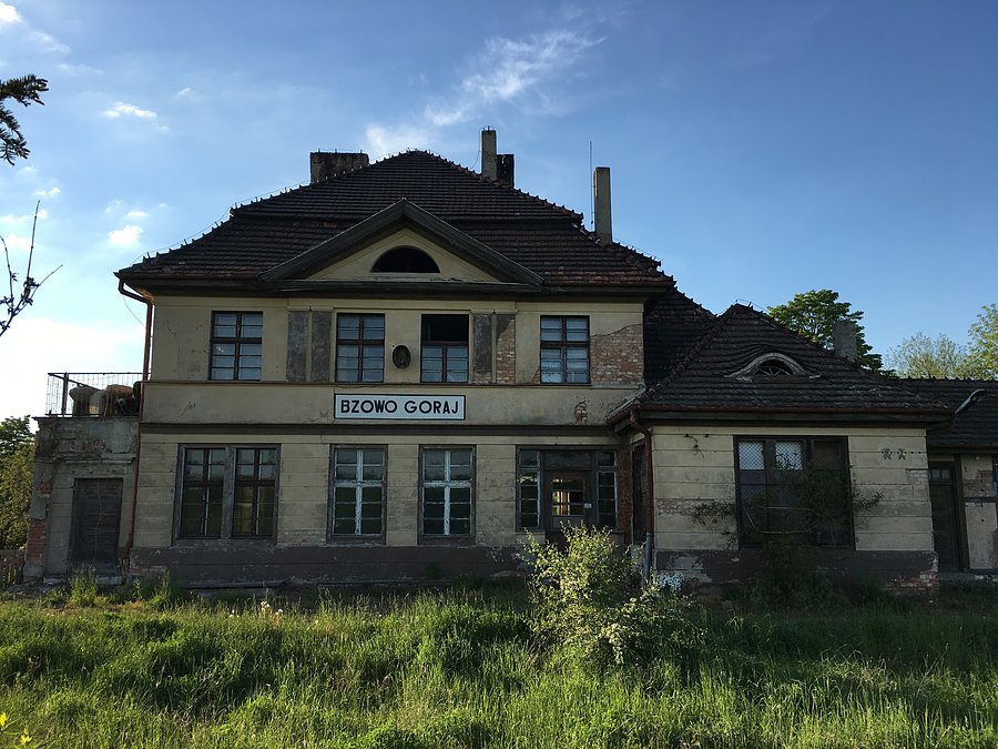 Stacja kolejowa Bzowo-Goraj