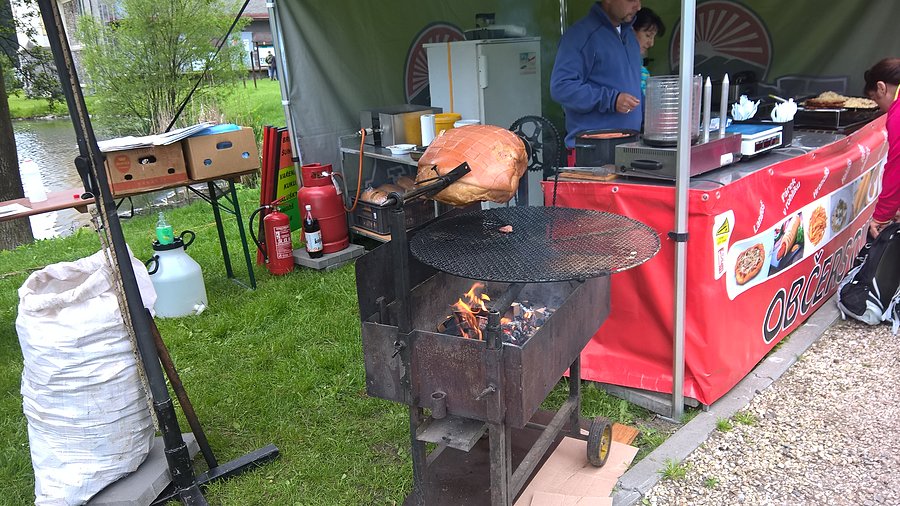 Piekąca się szyneczka