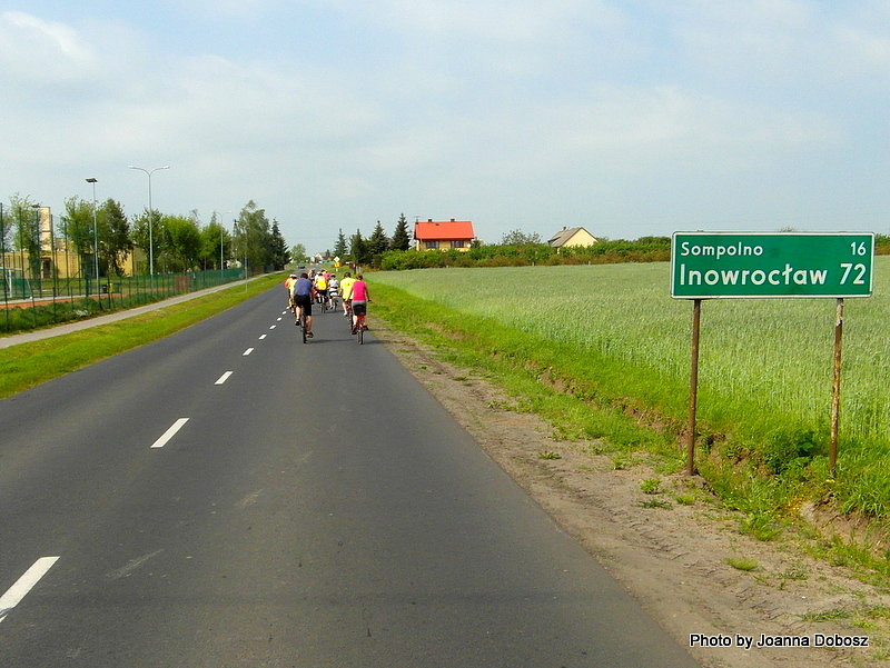 Rowerzyści na kujawskich szlakach