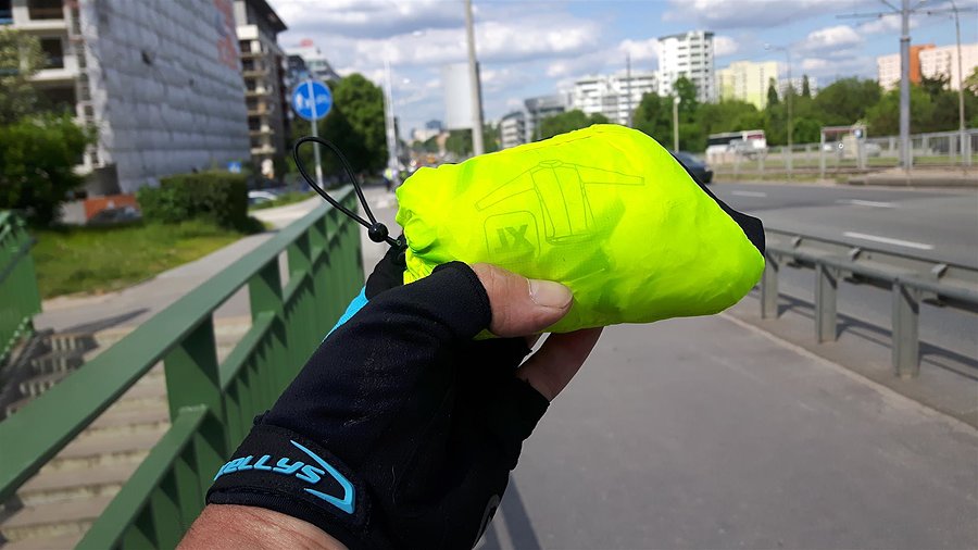Kurtka Ultralight B'Twin 500
