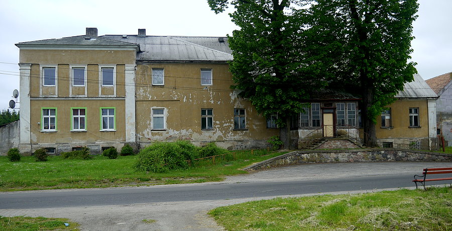 Templewo - budynek podworski