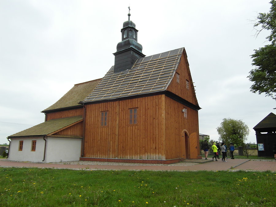 Kościół p.w. św. Stanisława Biskupa i Męczennika w Modzerowie z 1796 r