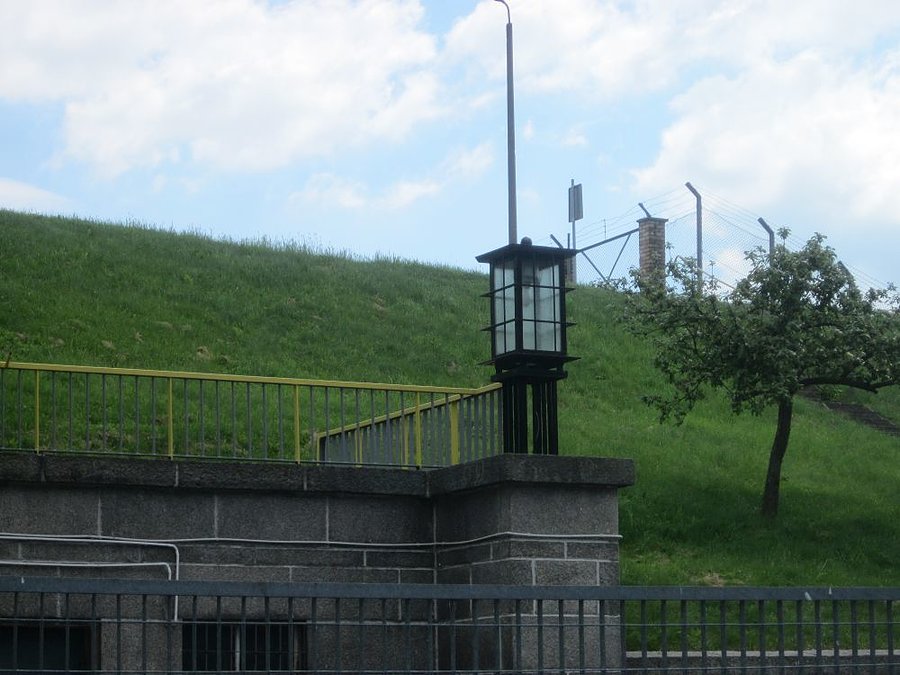 Lampa w elektrowni wodnej