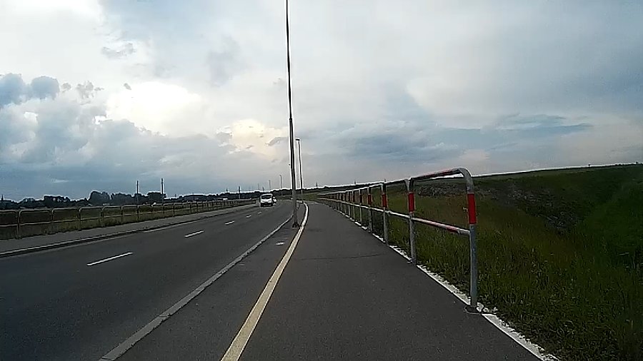 Coraz więcej chmur