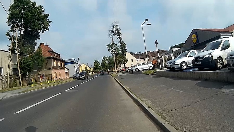 W lidlu coś jest?