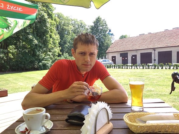 Piotrek żre