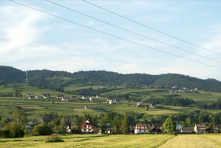 Widok z auta - bliżej Pienińskiego Parku Narodowego