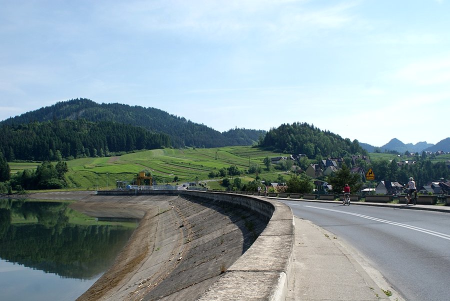 Widok z tamy w Sromowcach Wyżnych
