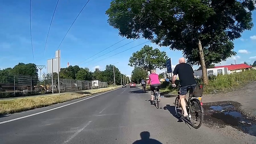 Trochę rowerzystów na drogach
