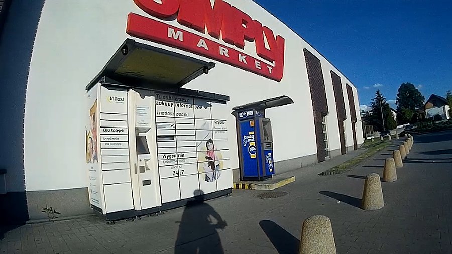 Krótka wizyta w bankomacie