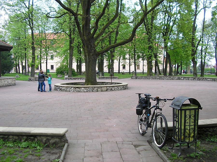 Skwer w Niepołomicach