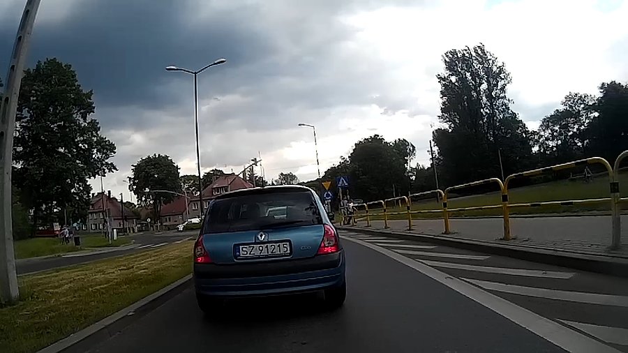 Chmury zaczynają straszyć