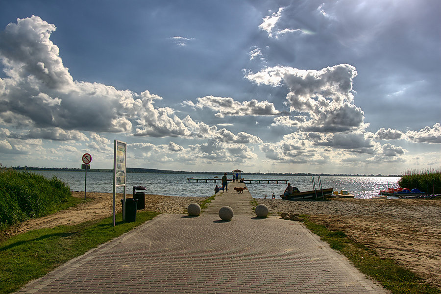 Na plaży w Wierzbnie