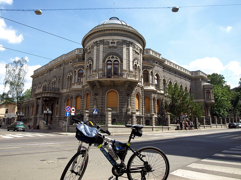 Pałac Karola Poznańskiego przy Gdańskiej, obecnie siedziba Akademii Muzycznej