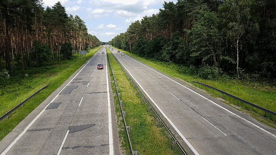 Nad S 3 w okolicy Załomia