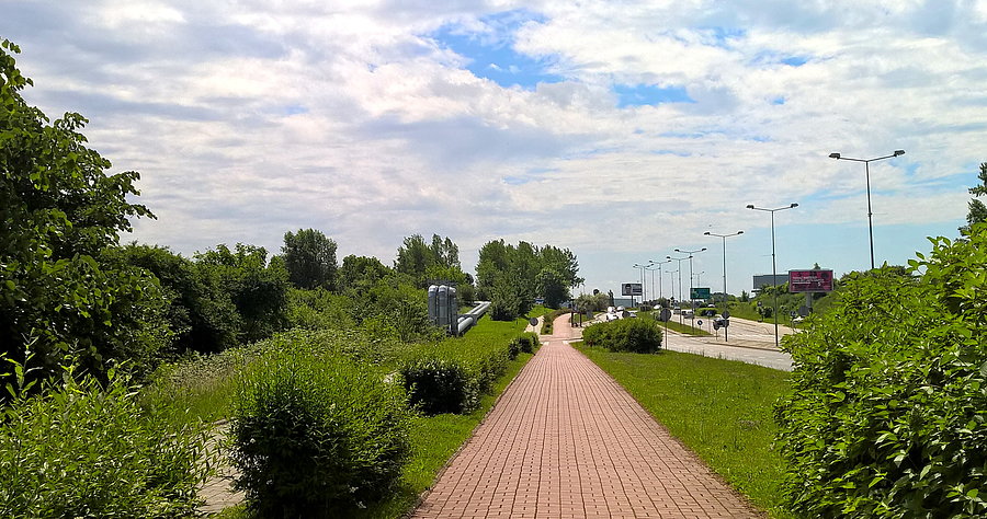 Droga rowerowa przez ulicę Południową do Ronda Hakena
