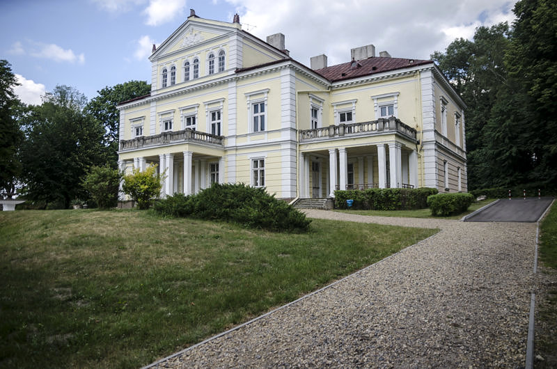 Pałac Raczyńskich w Złotym Potoku