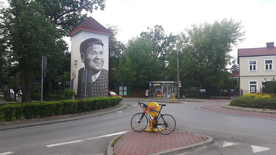 Mieszkaniec Brwinowa Wacław Kowalski bardziej znany jaki Pawlak, albo Popiołek