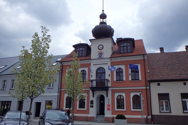 Budynek Urzędu Miasta i Gminy w Murowanej Goślinie