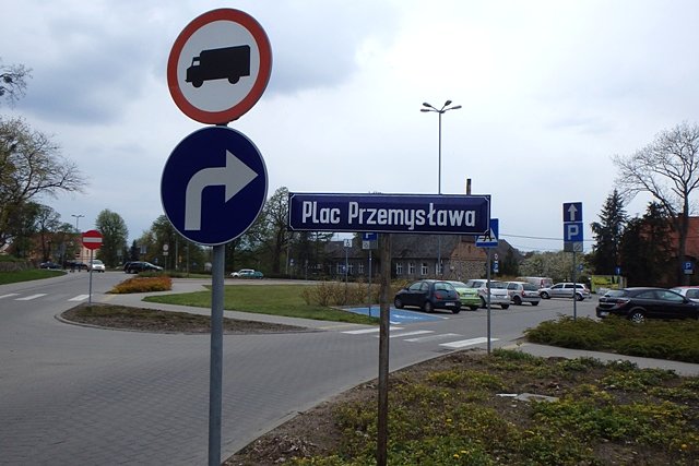 Piękna nazwa placu ;]
