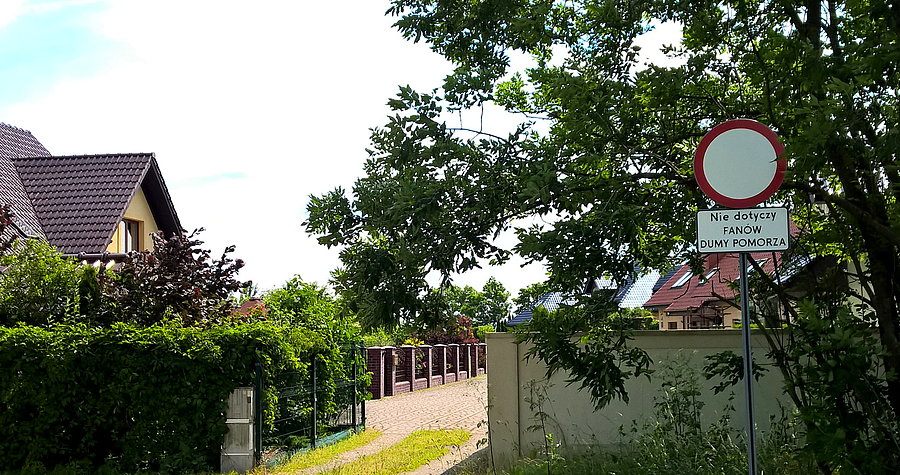 Kurów - oryginalny znak drogowy