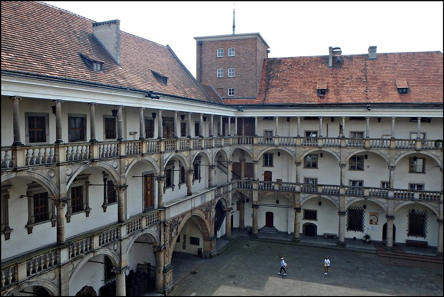 Dziedziniec Zamku Piastów Śląskich w Brzegu